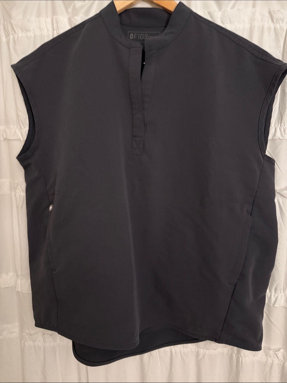 Figs Charcoal Sleeveless Medical Tunic Top